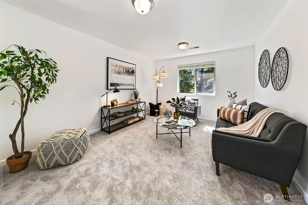 11341 5th Avenue SW Seattle WA 98146