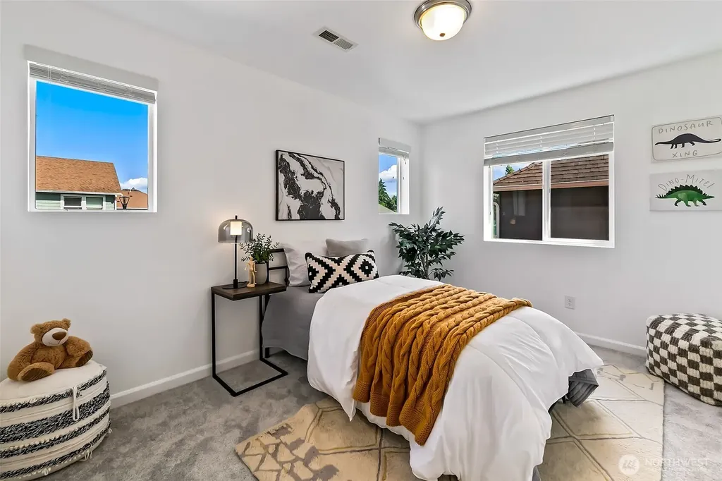 11341 5th Avenue SW Seattle WA 98146