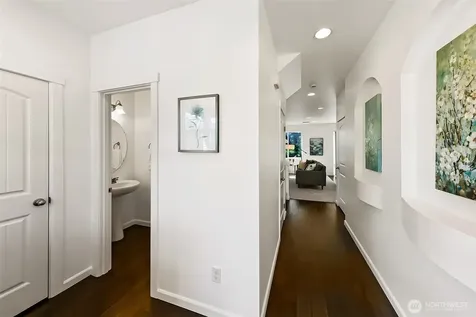 11341 5th Avenue SW Seattle WA 98146