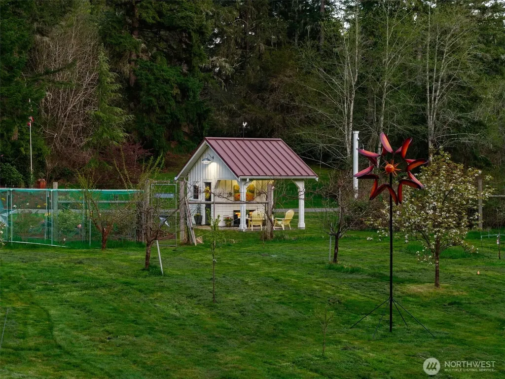 311 Cornwall Road NW Lakebay WA 98349