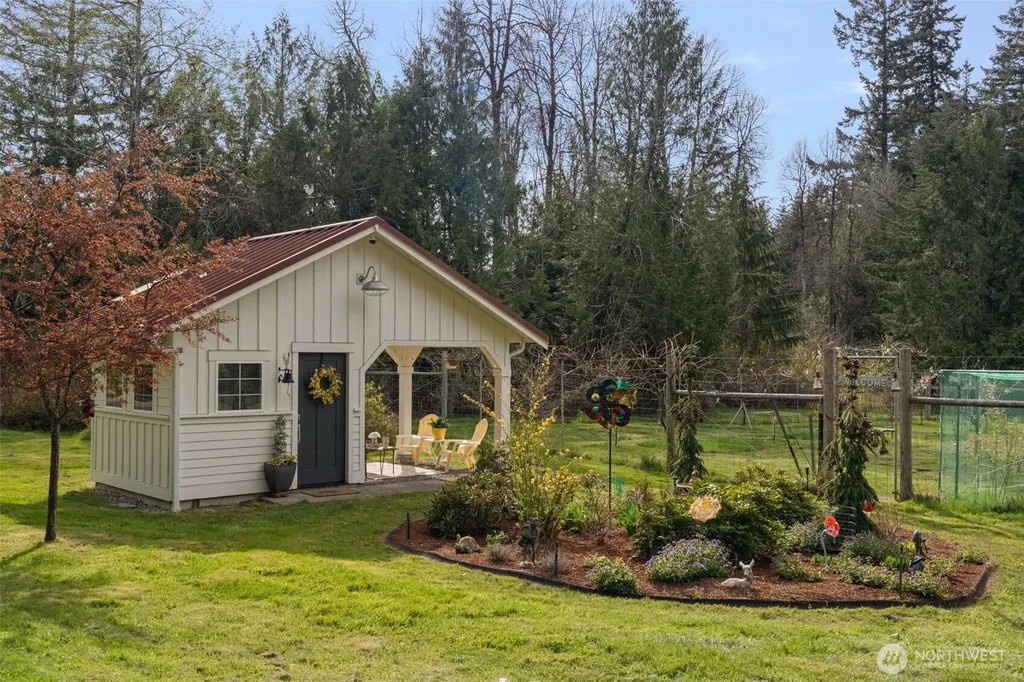 311 Cornwall Road NW Lakebay WA 98349