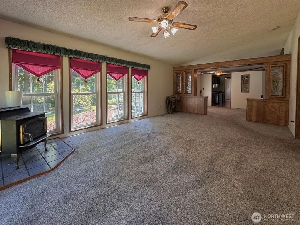 21621 186th Street E Orting WA 98360