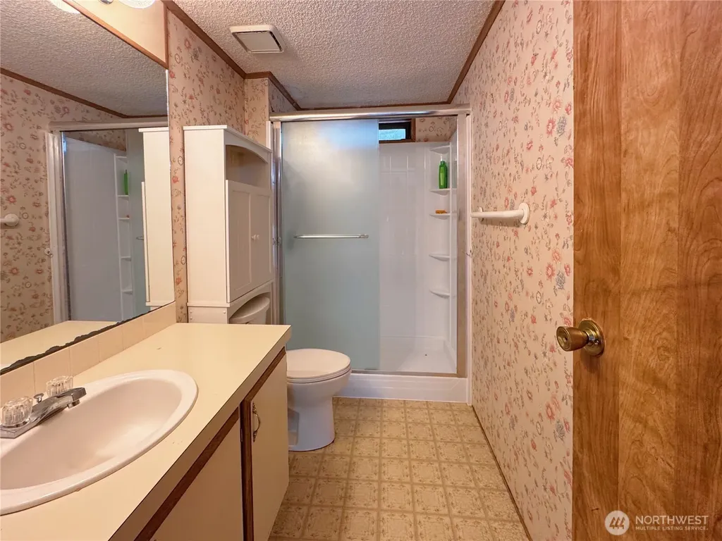 21621 186th Street E Orting WA 98360