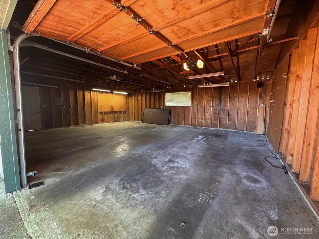 21621 186th Street E Orting WA 98360