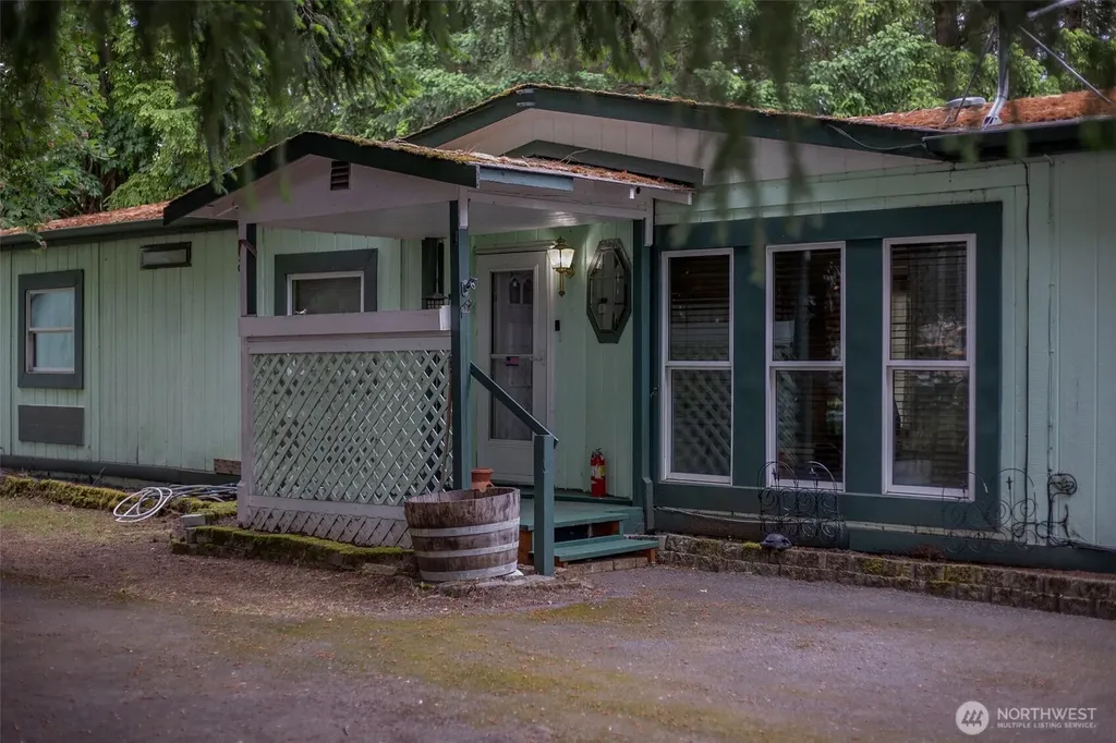 21621 186th Street E Orting WA 98360