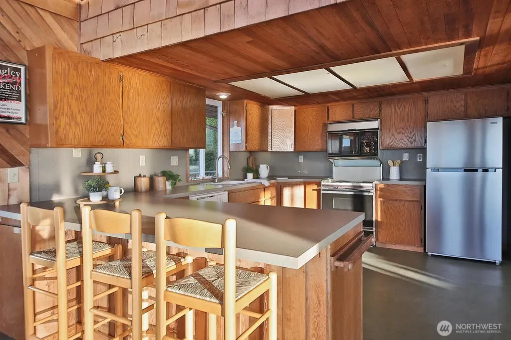 2151 Eastpoint Drive Langley WA 98260