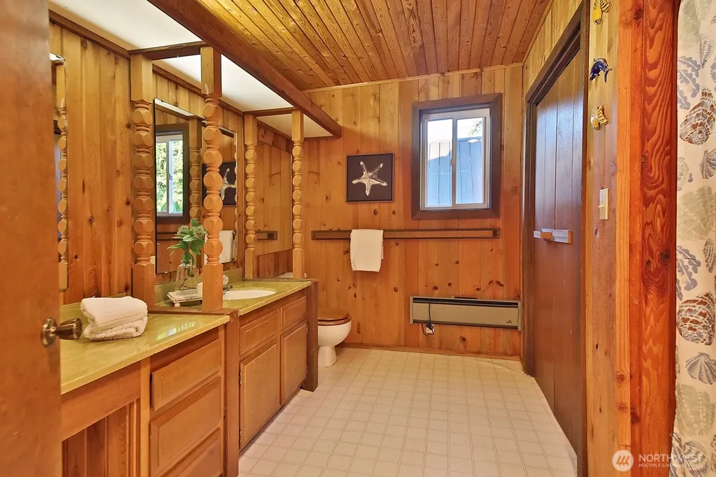 2151 Eastpoint Drive Langley WA 98260