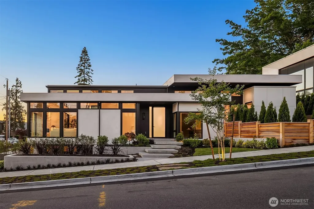 10232 NE 65th Street Kirkland WA 98033
