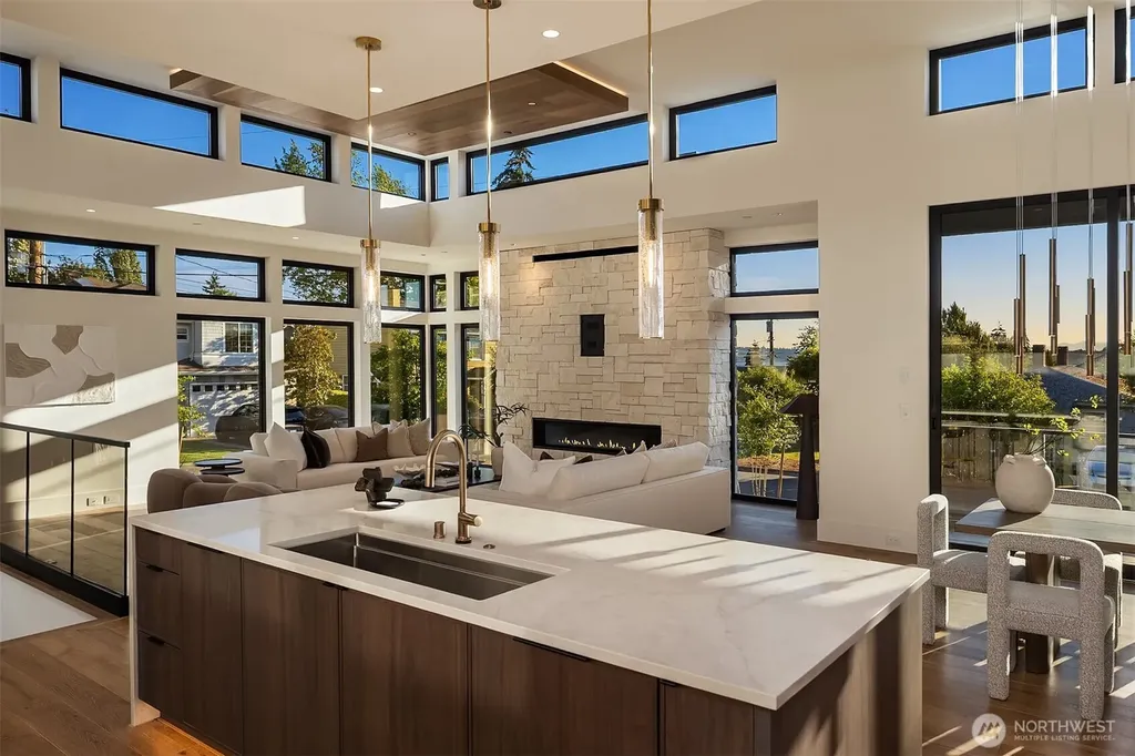 10232 NE 65th Street Kirkland WA 98033