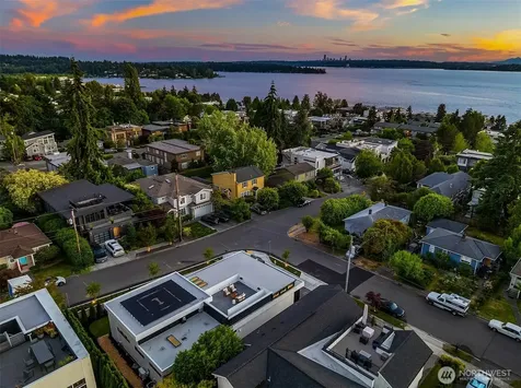 10232 NE 65th Street Kirkland WA 98033