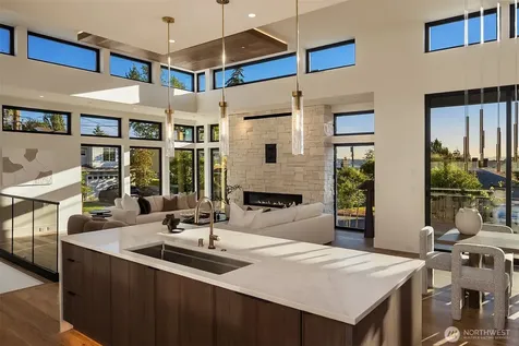 10232 NE 65th Street Kirkland WA 98033