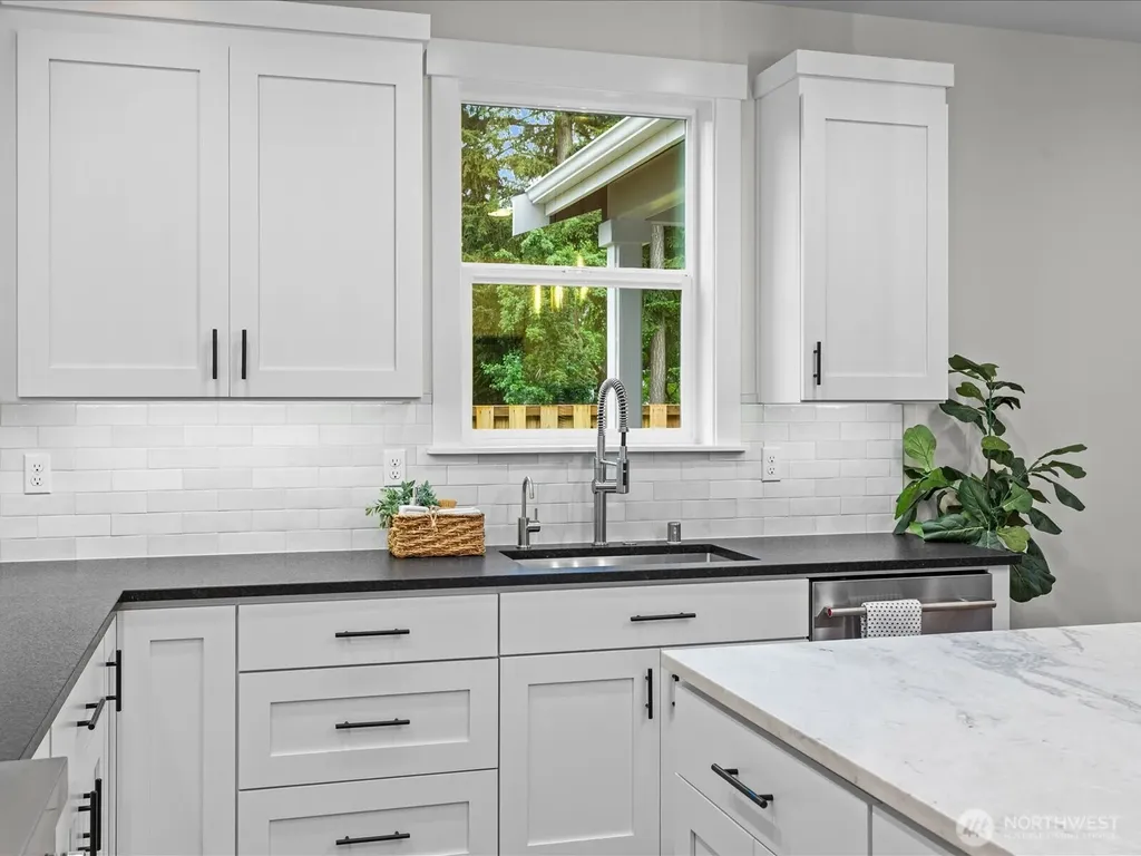 9207 NE 175th Street Bothell WA 98011