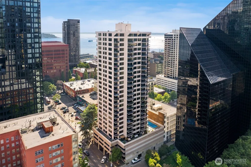 2100 3rd Avenue Seattle WA 98121