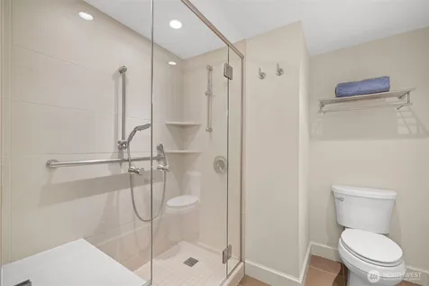 2100 3rd Avenue Seattle WA 98121