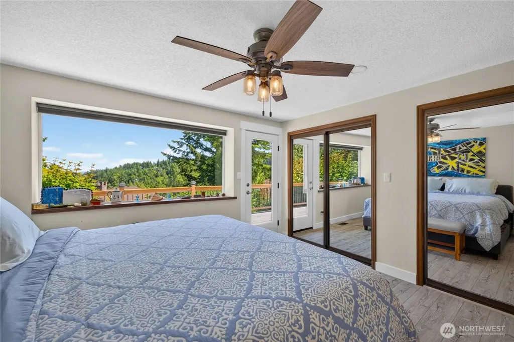 421 Umatilla Drive La Conner WA 98257