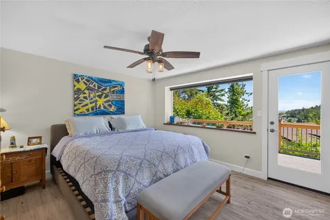 421 Umatilla Drive La Conner WA 98257