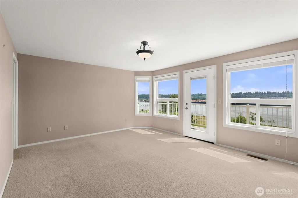 718 Sherman Street NW Olympia WA 98502