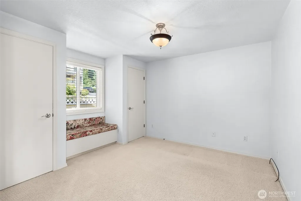 718 Sherman Street NW Olympia WA 98502