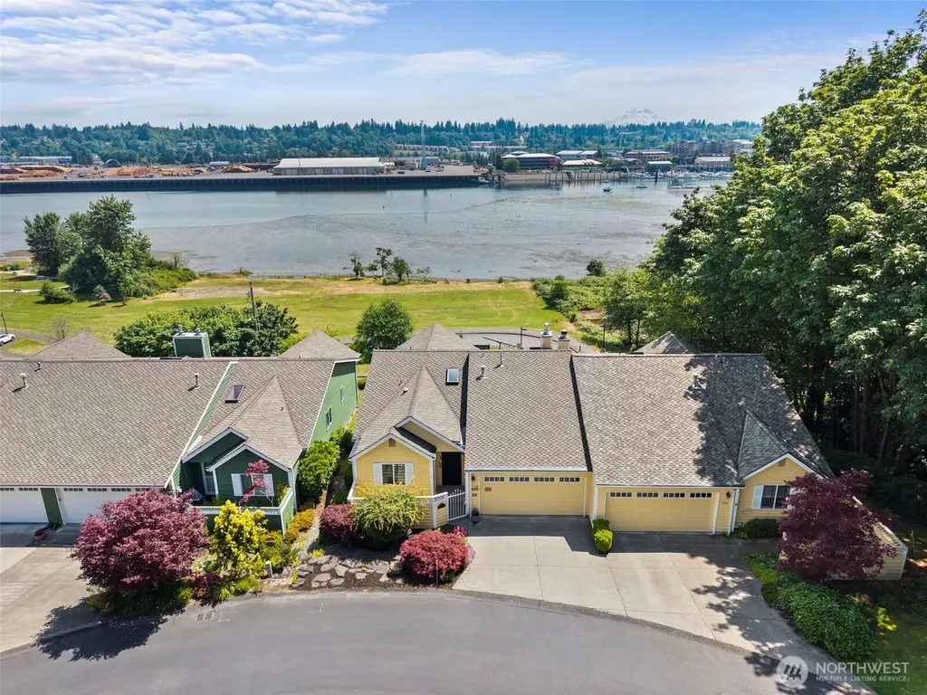 718 Sherman Street NW Olympia WA 98502