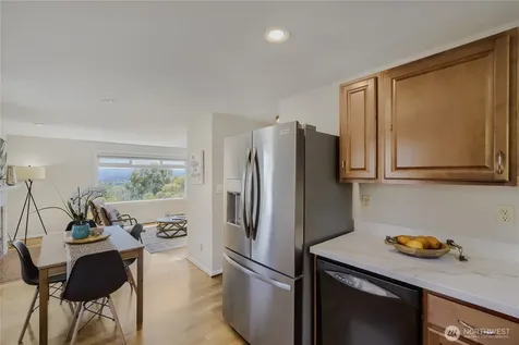 4054 24th Place S Seattle WA 98108