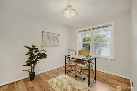 4054 24th Place S Seattle WA 98108