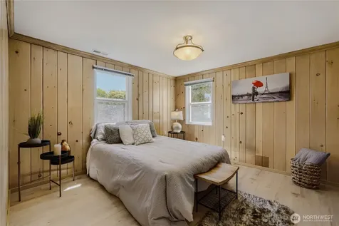 4054 24th Place S Seattle WA 98108