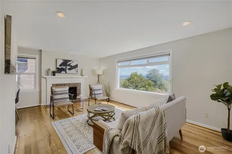 4054 24th Place S Seattle WA 98108