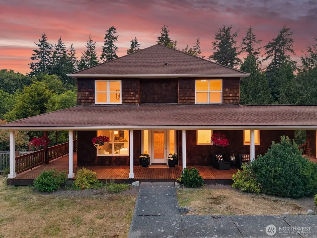 5413 Welfare Avenue NE Bainbridge Island WA 98110