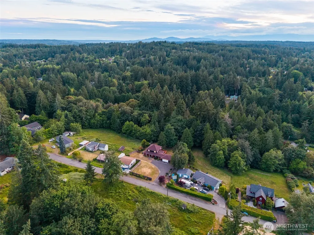5413 Welfare Avenue NE Bainbridge Island WA 98110