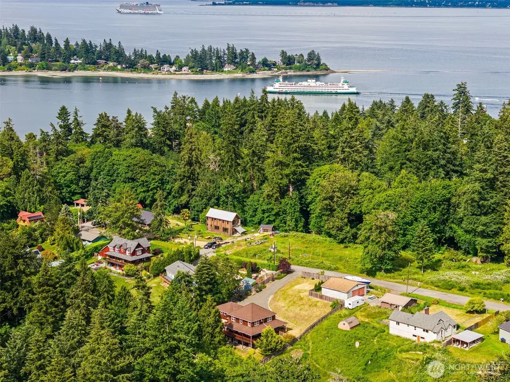 5413 Welfare Avenue NE Bainbridge Island WA 98110