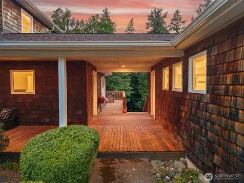 5413 Welfare Avenue NE Bainbridge Island WA 98110