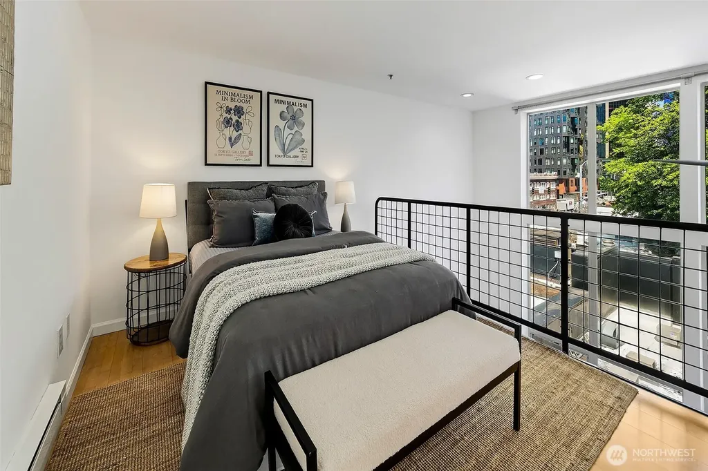 2324 1st Avenue Seattle WA 98121