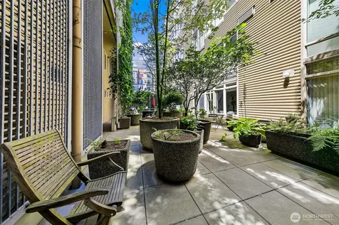 2324 1st Avenue Seattle WA 98121