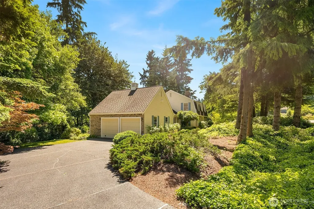 14544 186th Place NE Woodinville WA 98072