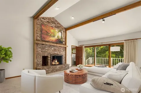 14544 186th Place NE Woodinville WA 98072