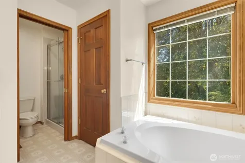 14544 186th Place NE Woodinville WA 98072