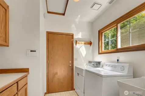 14544 186th Place NE Woodinville WA 98072