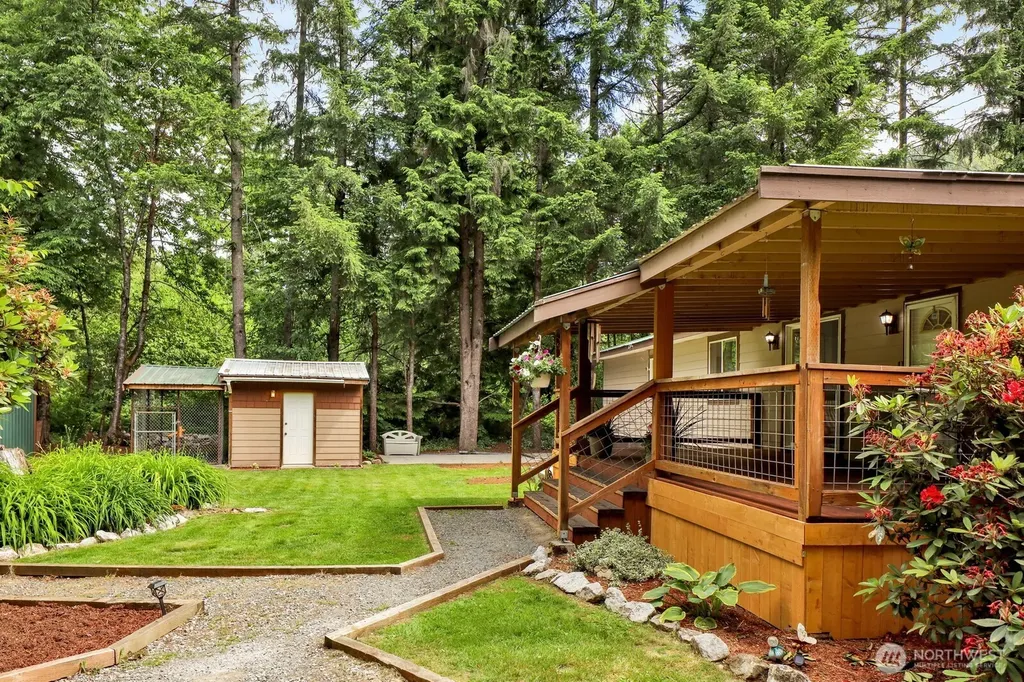 7994 Oregon Trail Maple Falls WA 98266