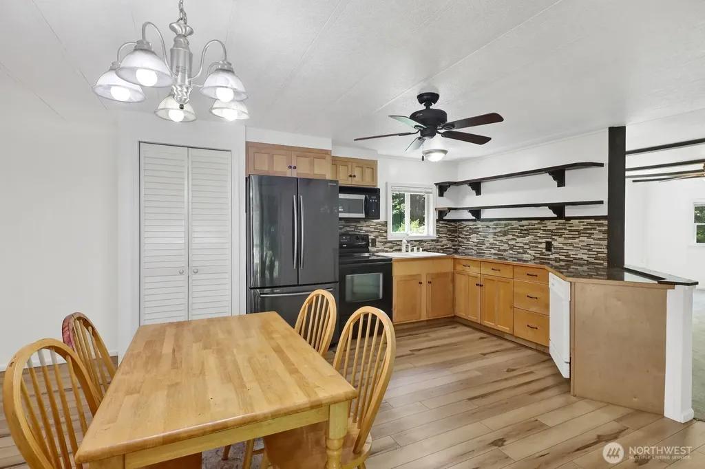 7994 Oregon Trail Maple Falls WA 98266