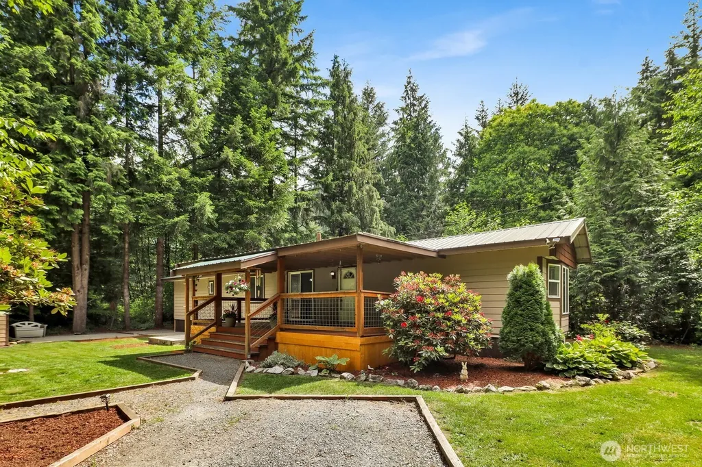 7994 Oregon Trail Maple Falls WA 98266