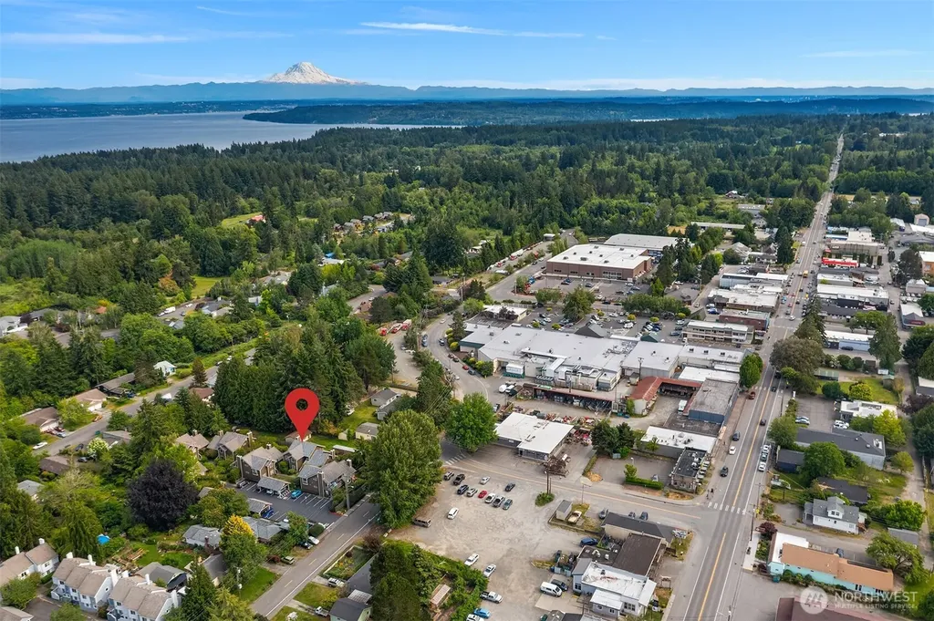 17320 97th Place SW Vashon WA 98070
