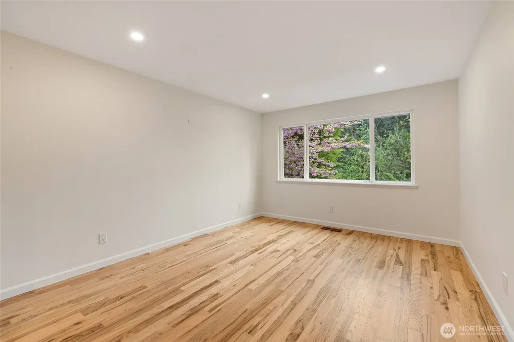 3213 SW 319th Place Federal Way WA 98023