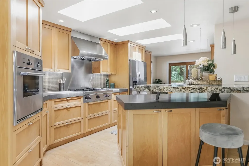 12926 164h Avenue NE Redmond WA 98052