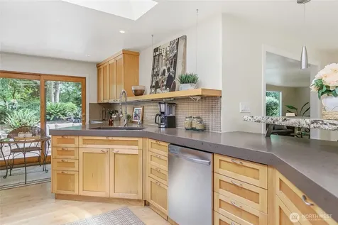 12926 164h Avenue NE Redmond WA 98052