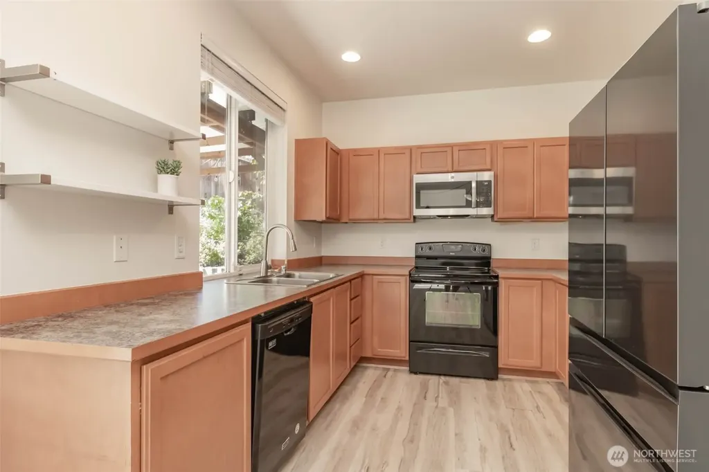 2714 67th Court SE Auburn WA 98092