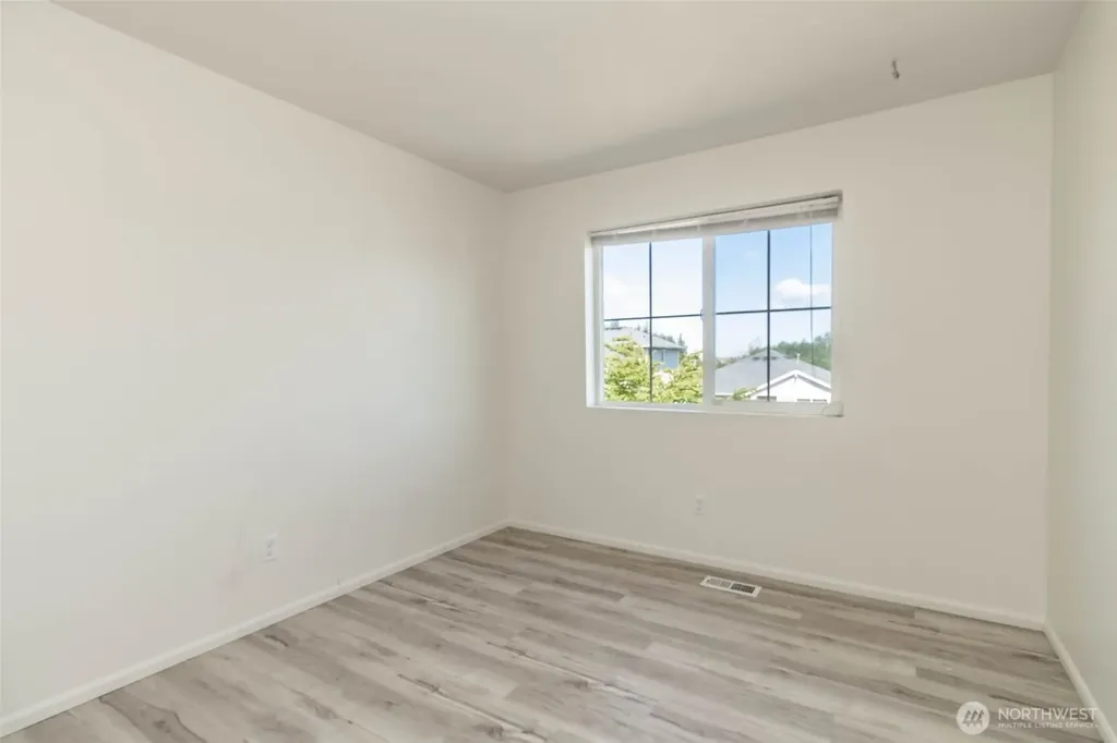 2714 67th Court SE Auburn WA 98092