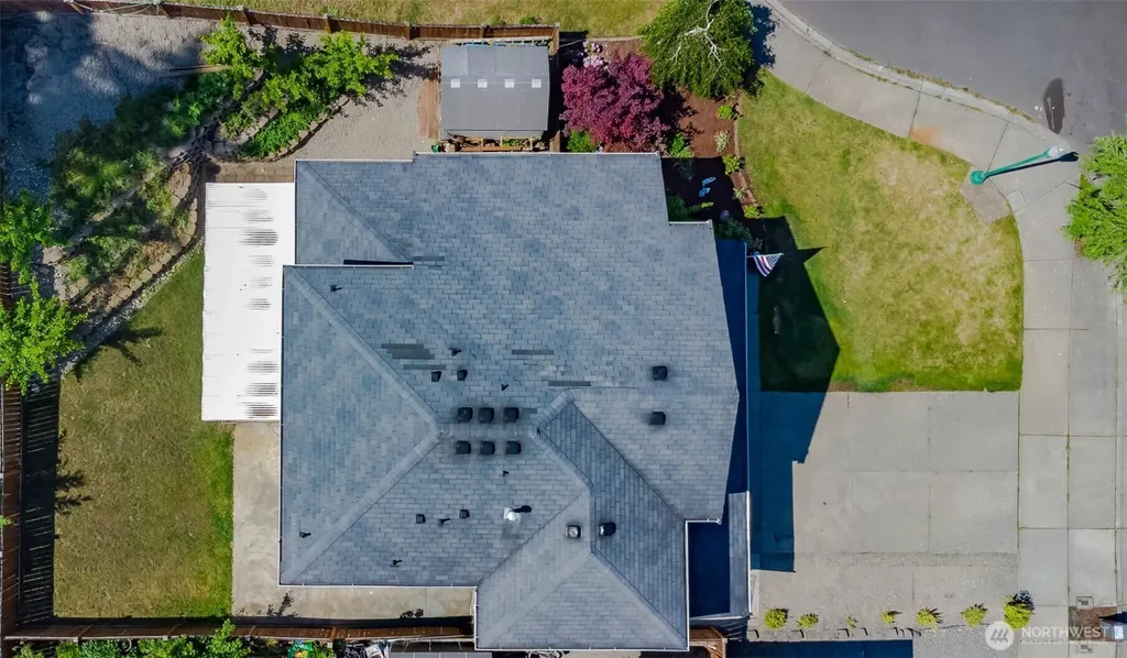 2714 67th Court SE Auburn WA 98092