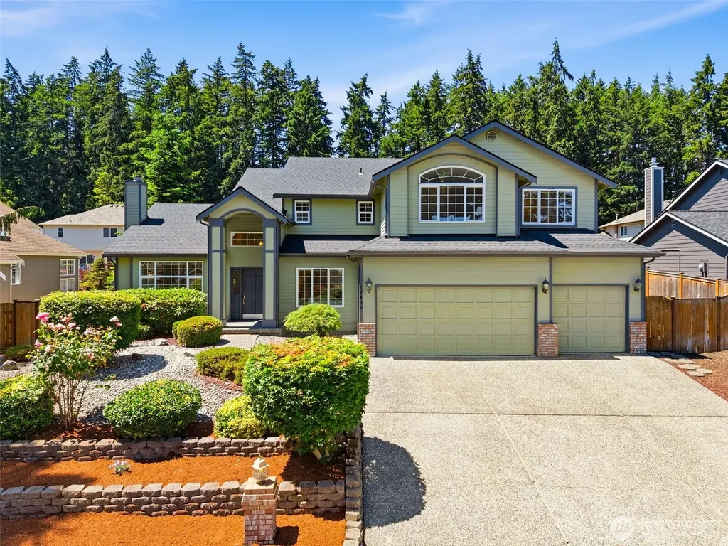 17430 57th Avenue W Lynnwood WA 98037