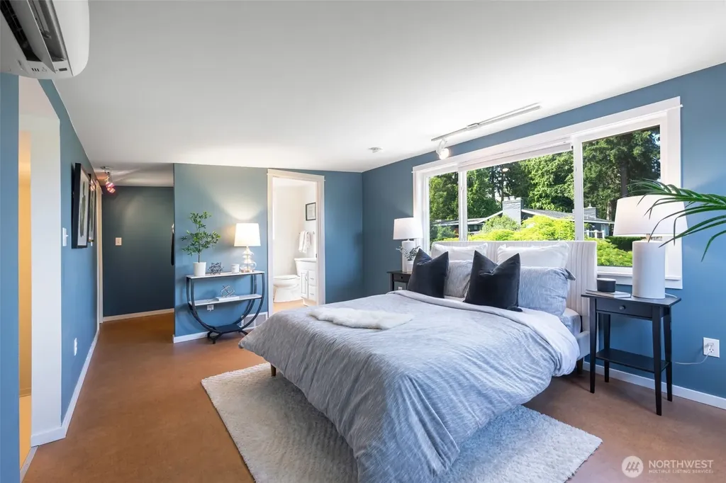 3726 NE 165th Street Lake Forest Park WA 98155