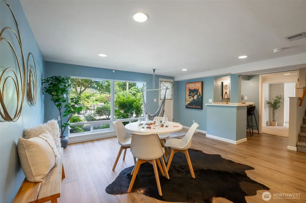 3726 NE 165th Street Lake Forest Park WA 98155